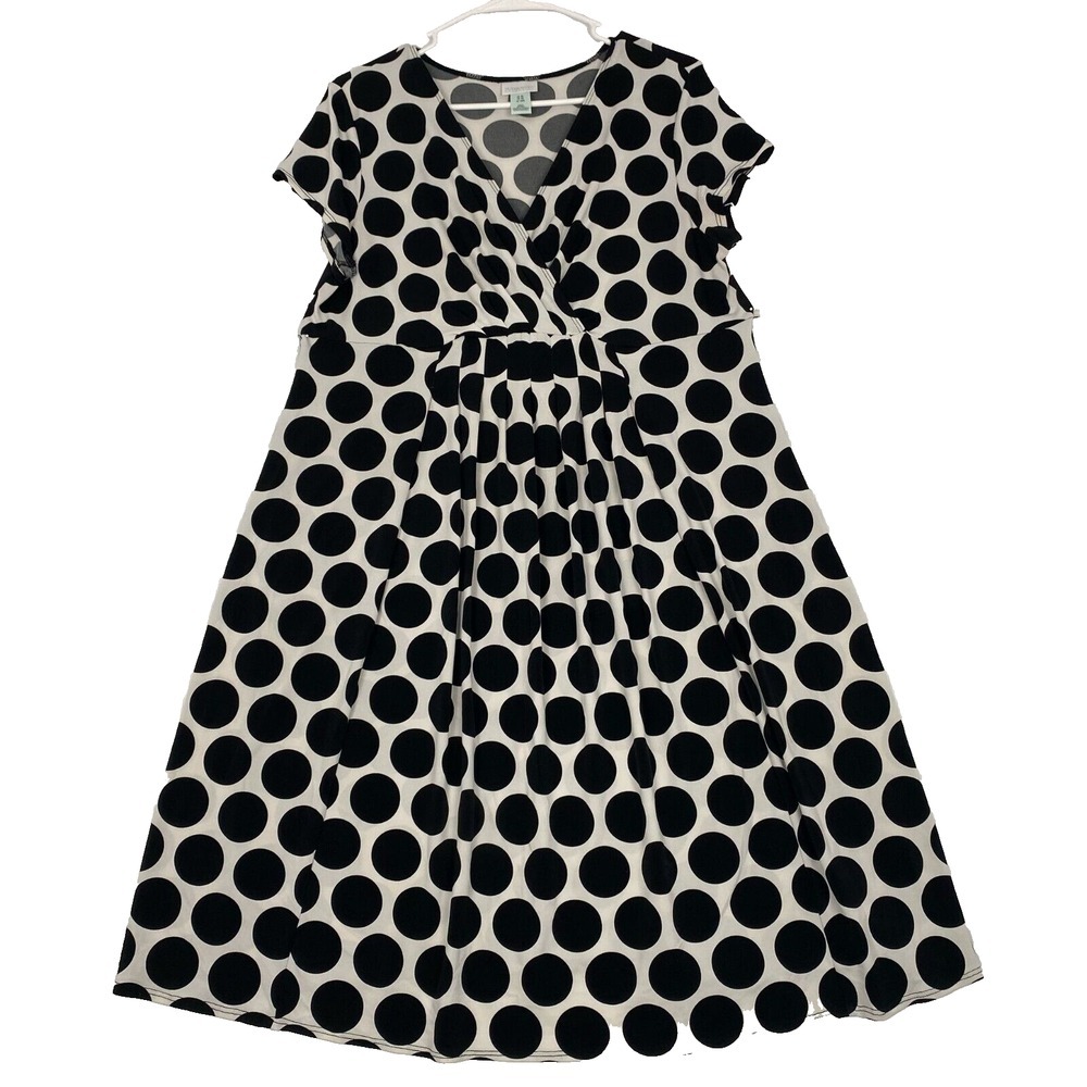 Motherhood  Maternity Dress Black White size XL‎ short sleeve Polka dots.